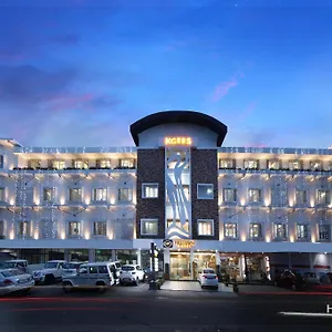 Kgees - Hill Town Hotel Kattappana