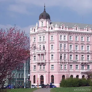 Opera Отель