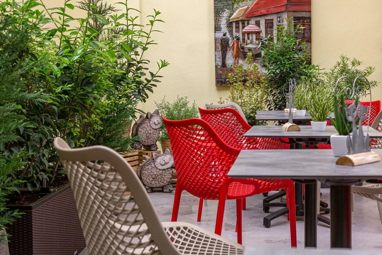 Salvator Boutique Hotel Vegan-Friendly Praga
